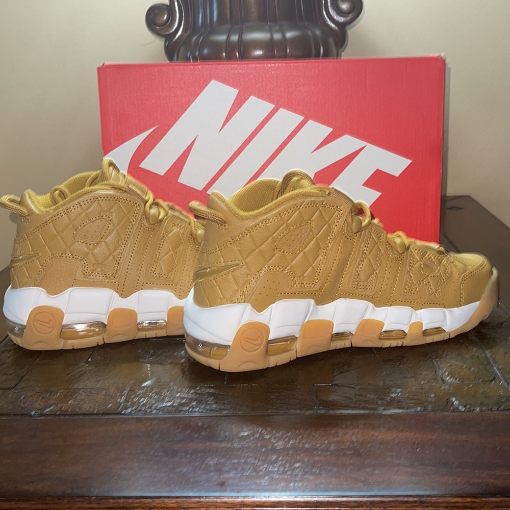 Women’s Nike Sneakers